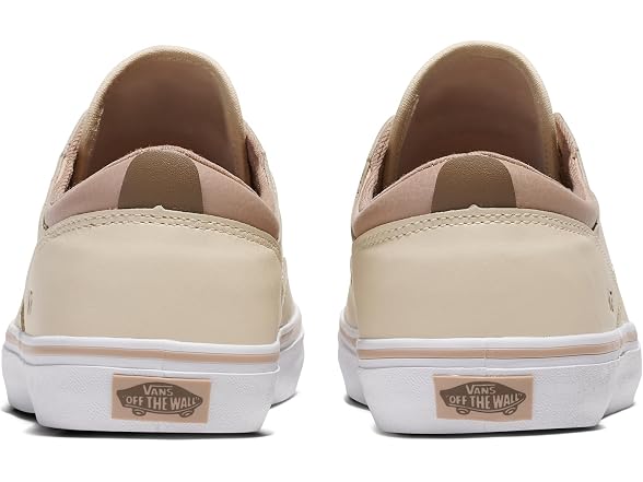 Vans Men Emmerson Deluxe Shoe
