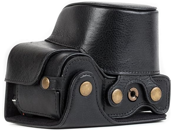 MegaGear Ever Ready Genuine Leather Camera Case and Strap