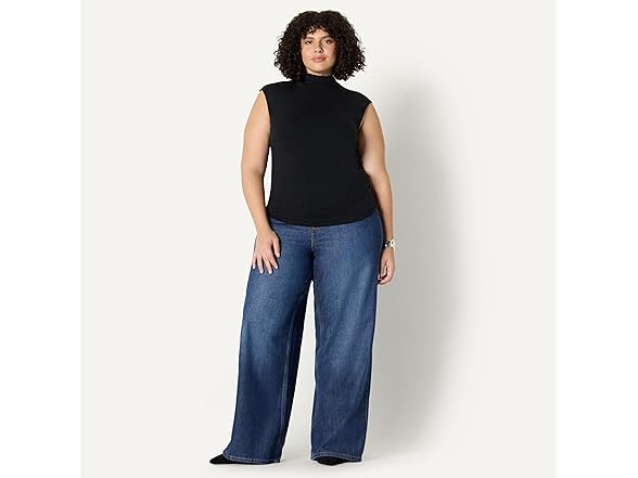 Women's Slim-Fit Sleeveless High-Neck Top