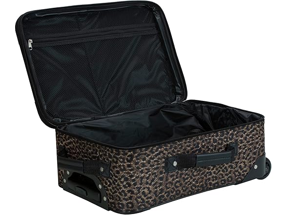 Rockland Vara Softside 3-Piece Upright Luggage Set