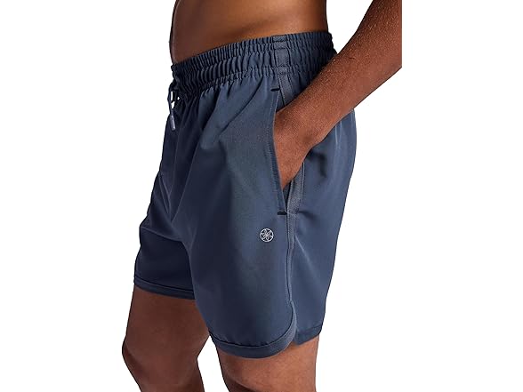 Gaiam Mens Lunge 5" Short