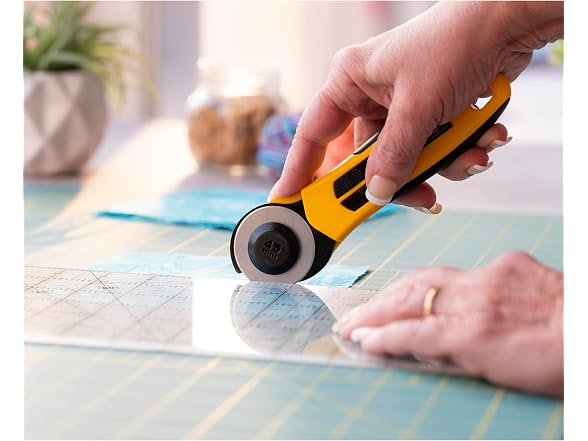 OLFA 45mm Quick-Change Rotary Cutter