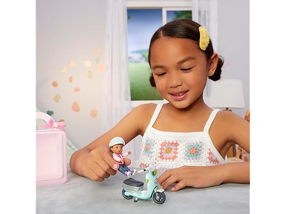 Baby Born MINIS Playset - Medium Tan Skin Tone