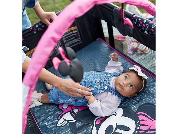 Disney Baby Mickey Play Yard w/Bassinet