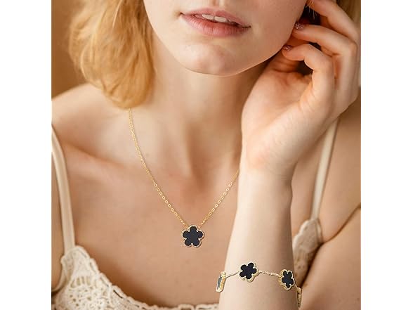 Myrnaist Clover Bracelet 3pcs