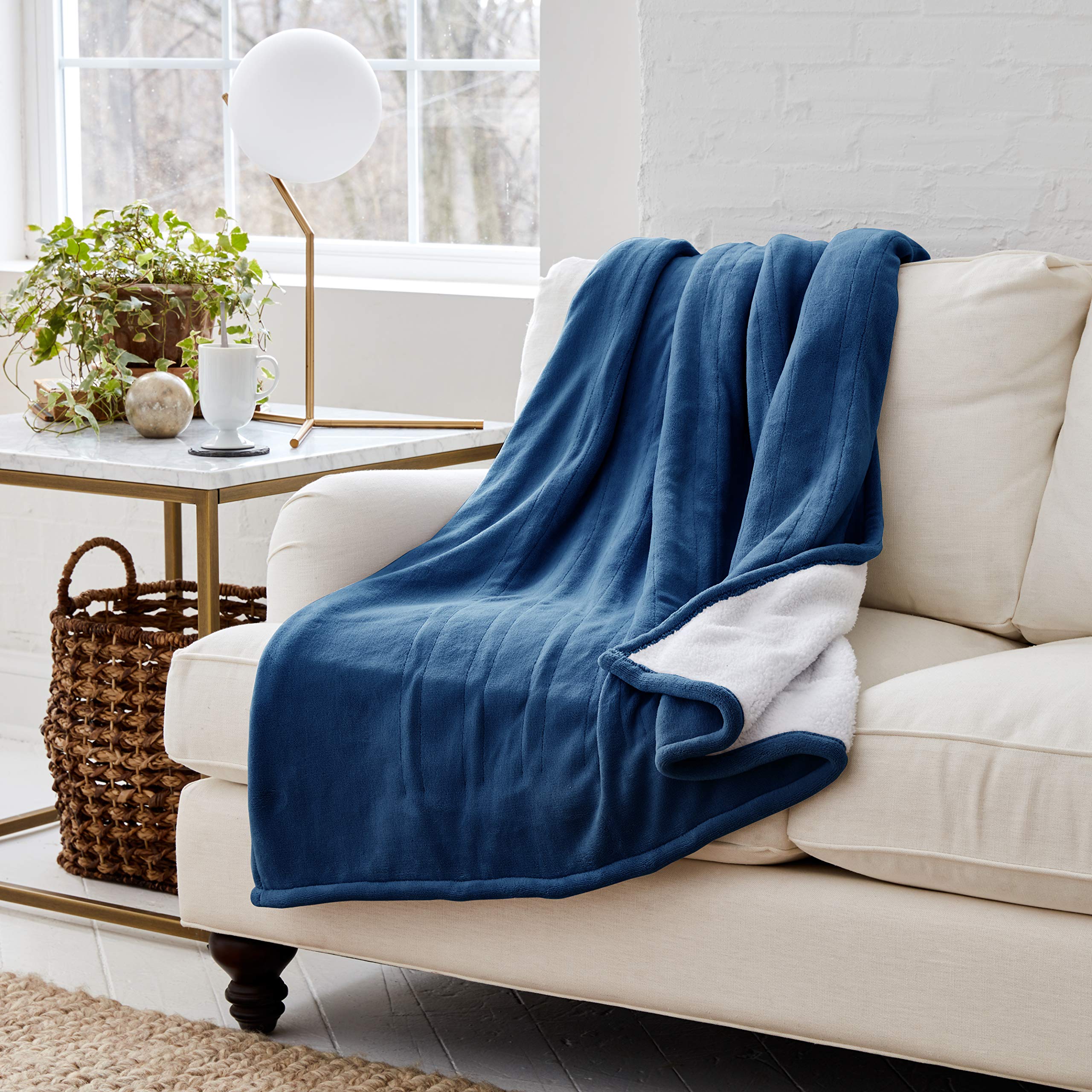 Eddie Bauer Sherpa Throw Blanket - Gallery 31