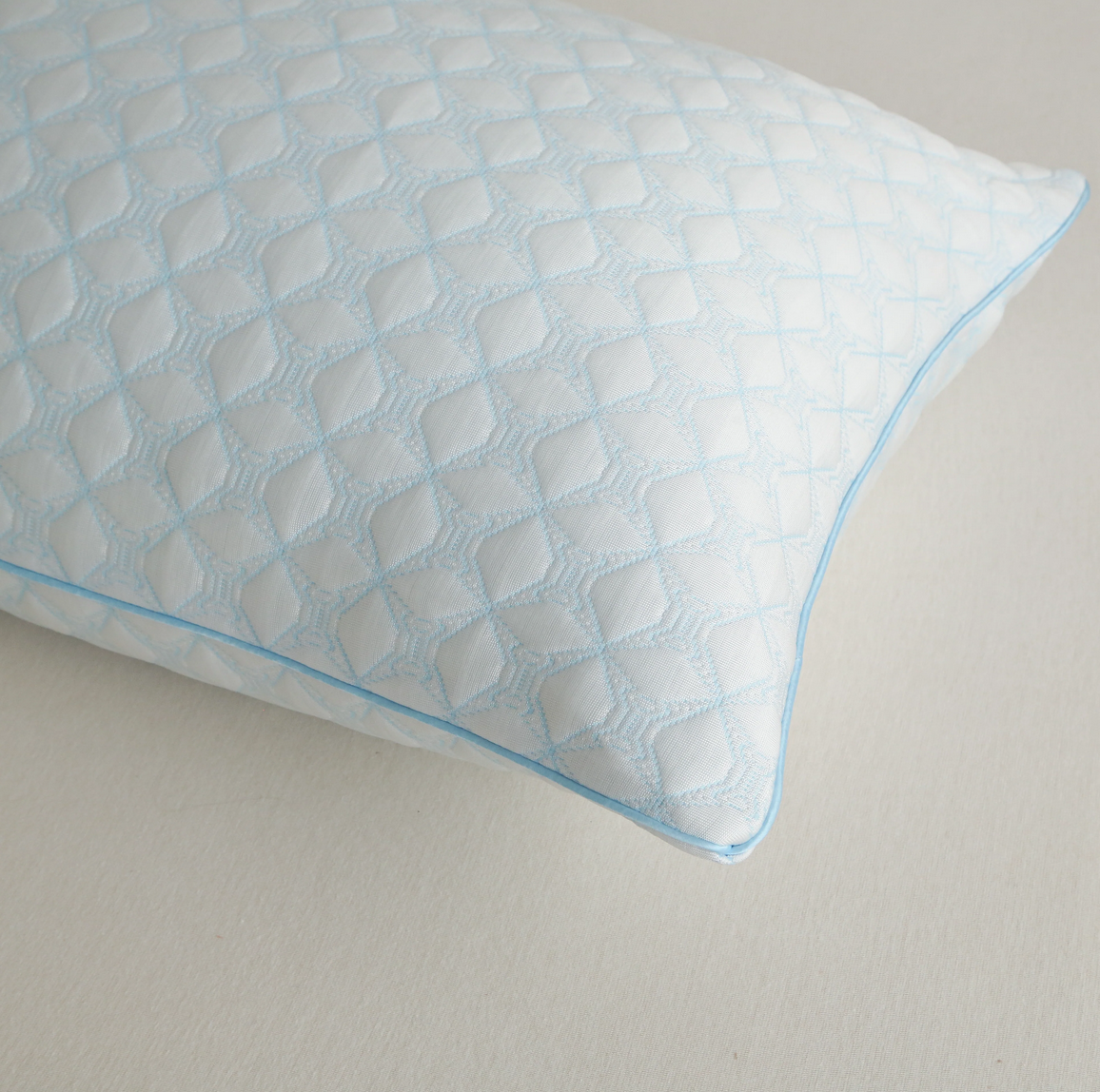 Dan River 2 Pack Cooling Down Alt Pillow Set - Gallery 13