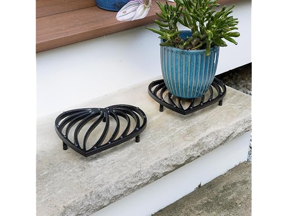 Leaf Wrought Iron Trivet, Pack of 2