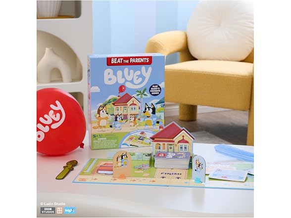 Spin Master Games Bluey Beat the Parents Board Game