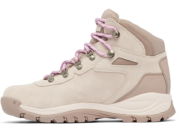 Columbia Women's Newton Ridge Plus Amped, 2024