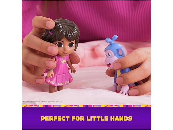 Dora Fantastic Friends Gift Pack, 5 Collectible Toy Action Figures