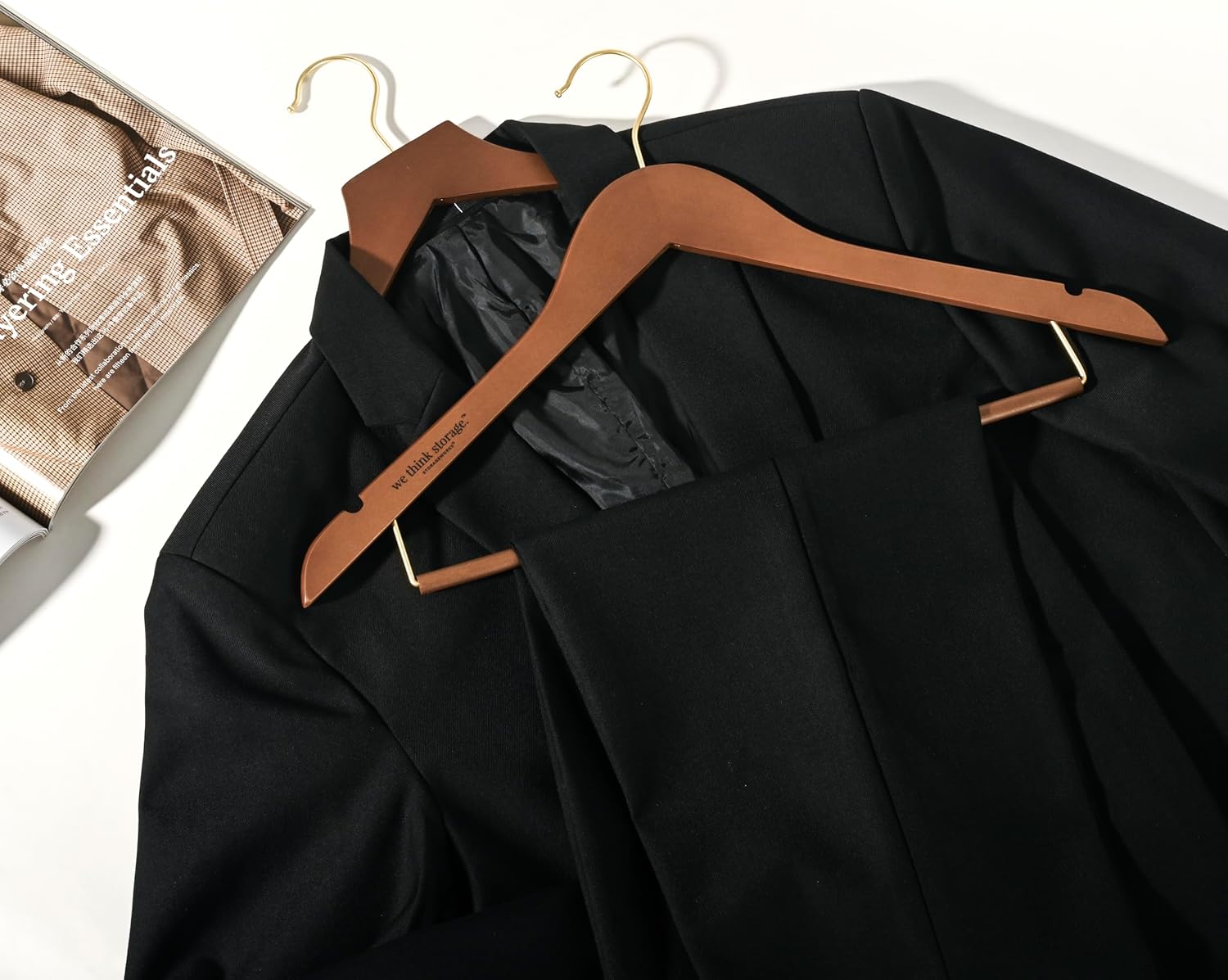 Sukkiri Homu Wooden Hanger Set for Closet - 30 Pack - Gallery 6