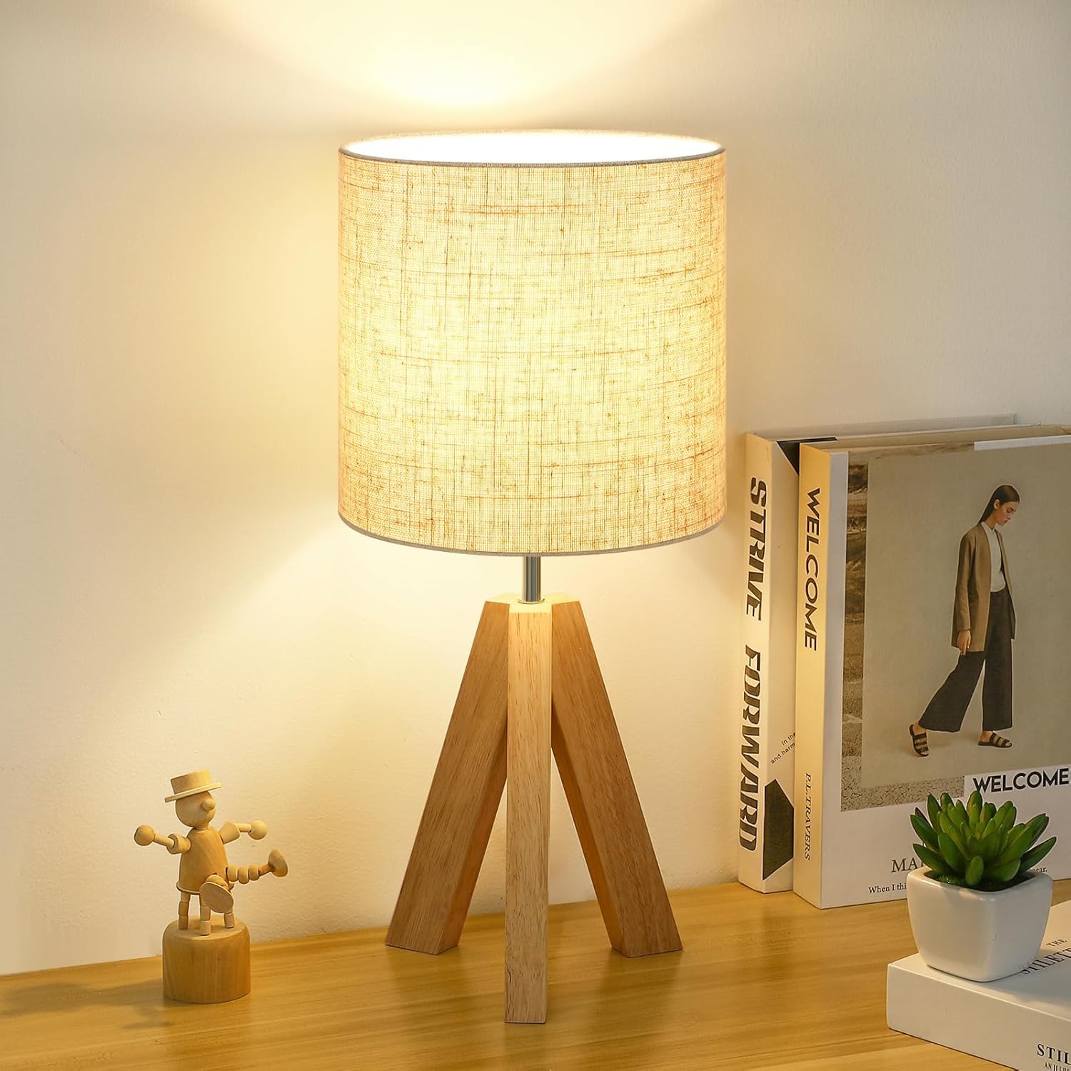 Brightever Small Bedside Table Lamp - Gallery 10