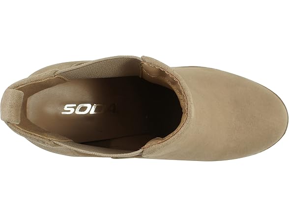 Soda Glove - Ankle Boot w/Lug Sole Elast