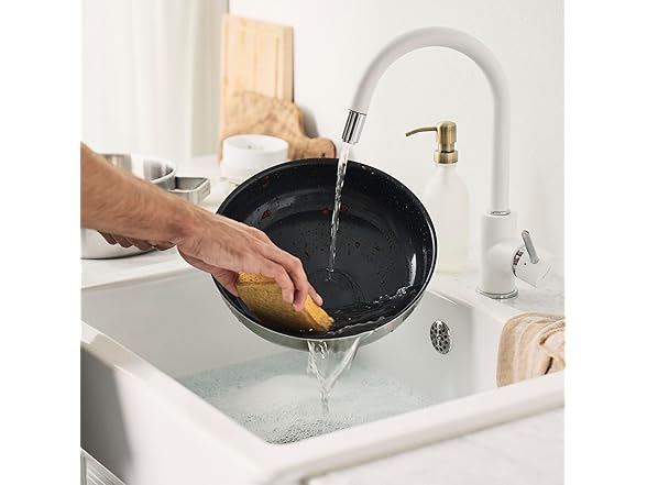 ZWILLING Pure 9.5-inch Nonstick Fry Pan, Ivory