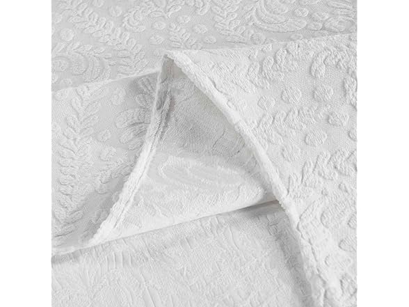 Superior Aspen Cotton Blend 2 Piece Bedspread Set