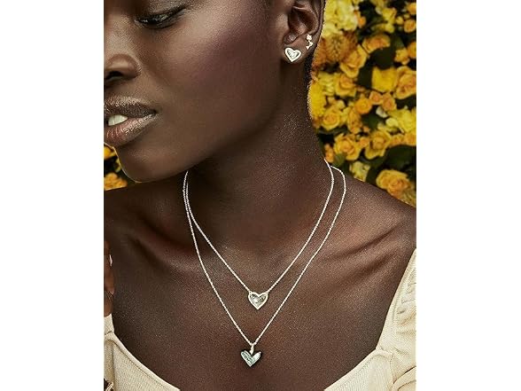 Womens Ari Heart Pendant Necklace