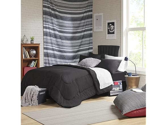 Comfort Spaces 17 Piece Bed in A Bag Comforter Set