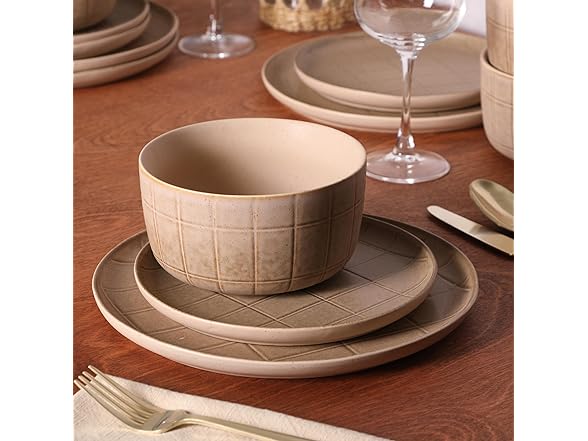 Gisbon Elite Butterwick 12 Piece Plates and Bowls Set