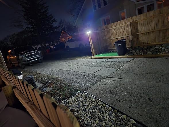 MDCMDCM Solar Motion Sensor Lights