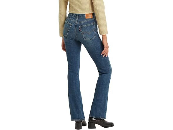 Levi's Women's 725 High Rise Bootcut Jeans