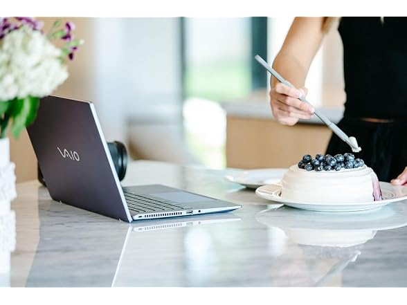 Vaio 14.1" FS Intel Core 8GB/512G Laptop