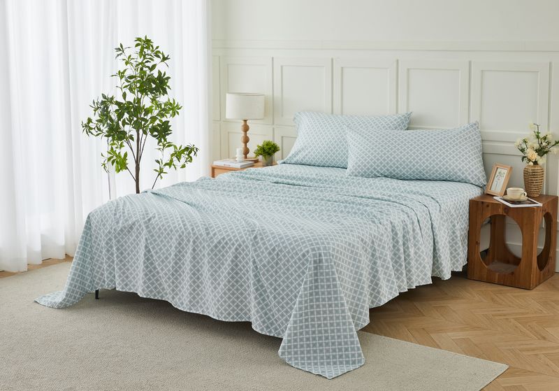 Kathy Ireland Printed 4-Piece Sheet Set - Gallery 14