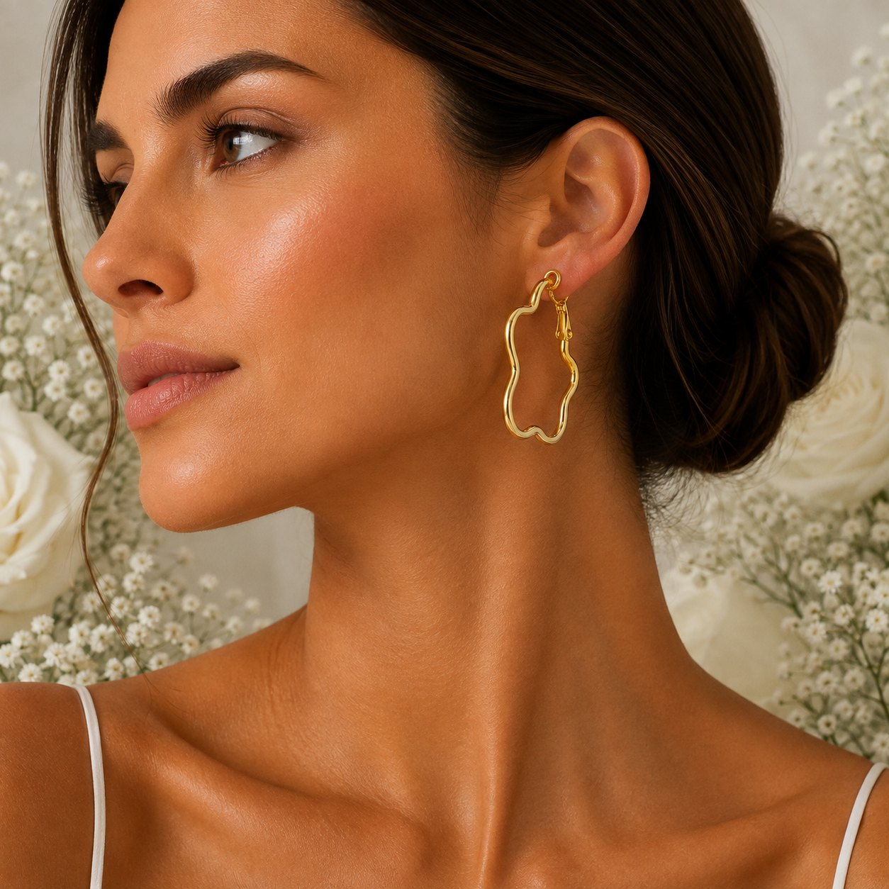 18k Gold Plated Wavy Hoop Earrings - Gallery 6
