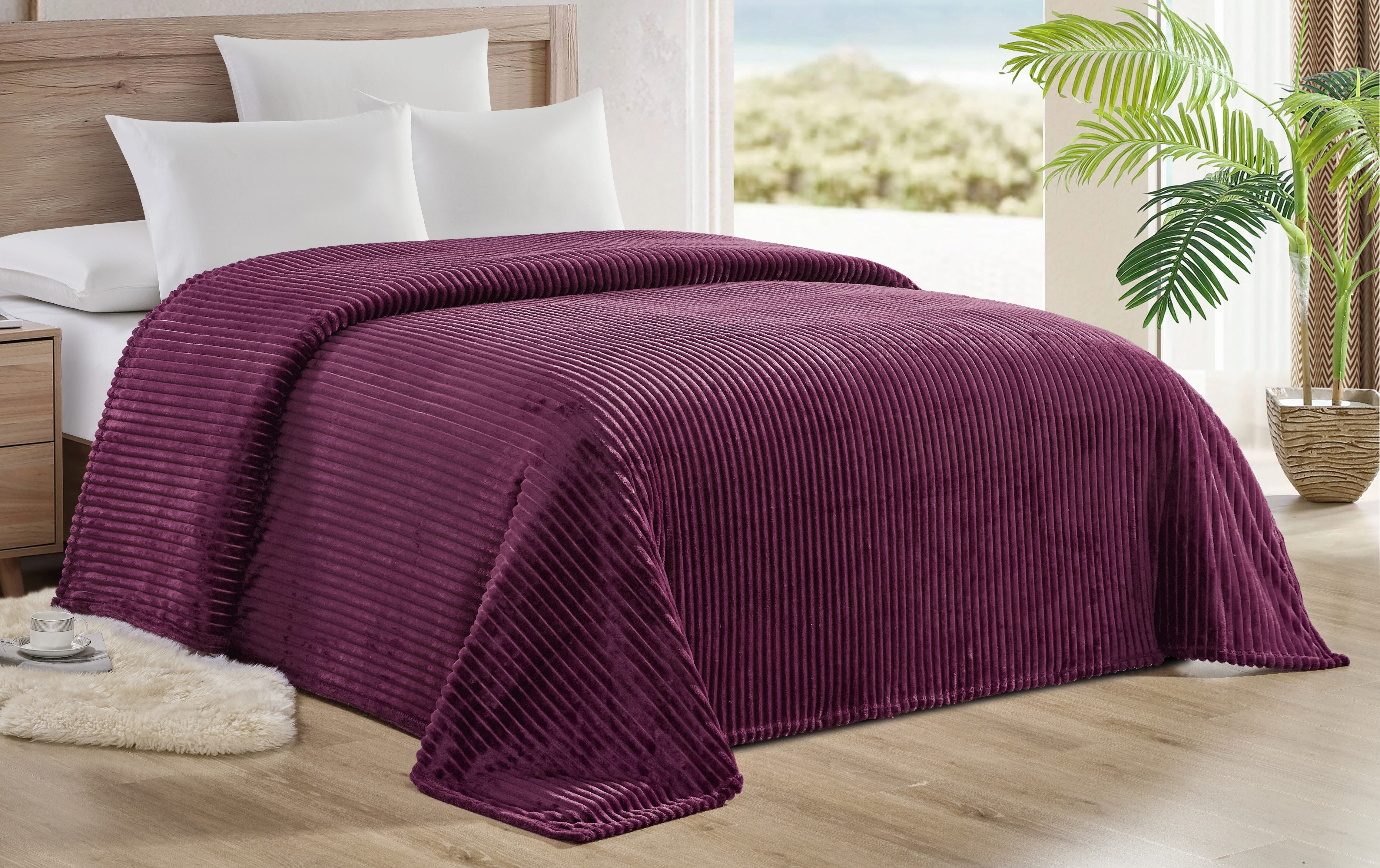 Noble House Striata Lined King Blanket - Gallery 22
