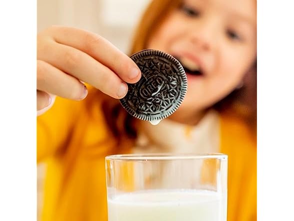 OREO Chocolate Sandwich Cookies