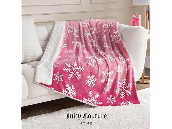 Juicy Couture Sherpa Throw 50"x60" Pink