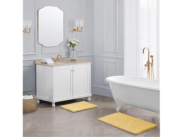 Laura Ashley – Astor Chenille Bath Mats