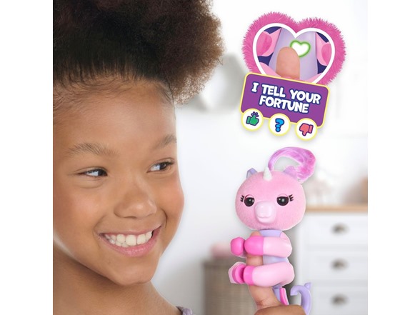Fingerlings Magic Moods Interactive Baby Unicorn