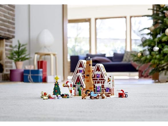 LEGO Gingerbread House 10267
