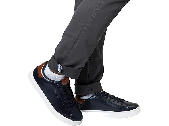 Mario Lopez Cliff Low Top Sneaker