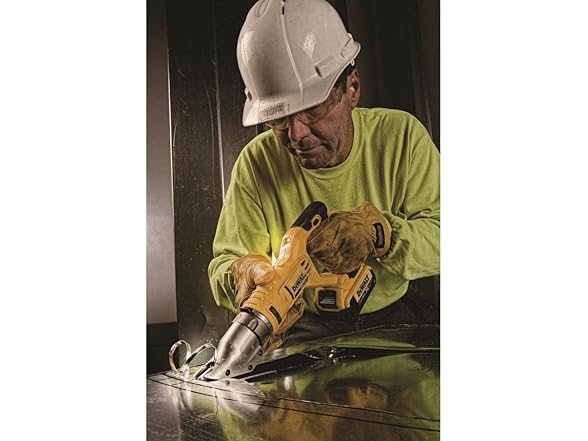 DEWALT DCS494M2 20V MAX* Metal Shears Kit