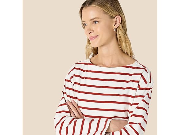 AE Womens RelaxedFit LS Boatneck Top