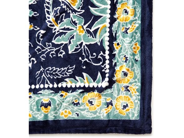 Vera Bradley Women's Fleece Plush Throw Blanket