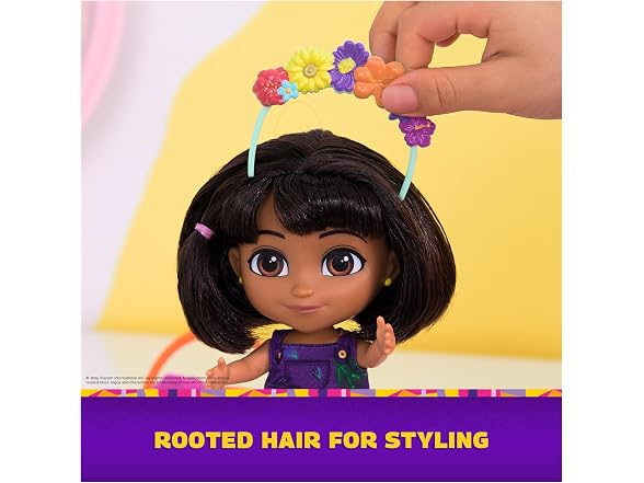 Dora, Dress Up Adventure Dora, 6-inch Doll