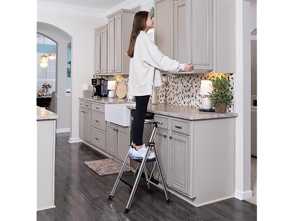 Hailo K71 2 Step ANSI Aluminum Silver/Black Stool