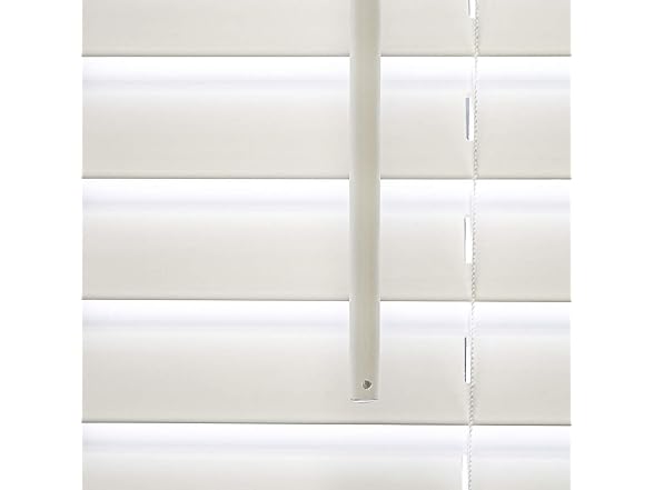 CHICOLOGY 2" Cordless Faux Wood Blinds 17" W x 60" H