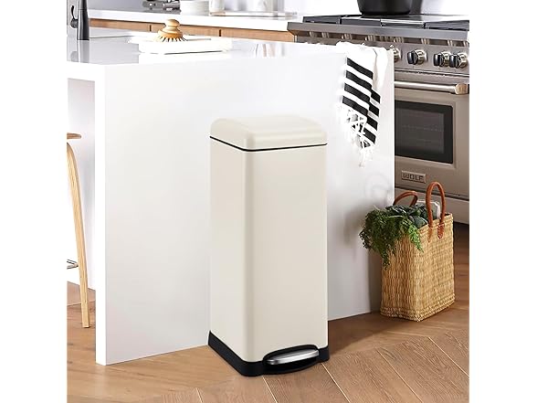 Takywep 8 Gal/30 l Kitchen Trash Can Beige