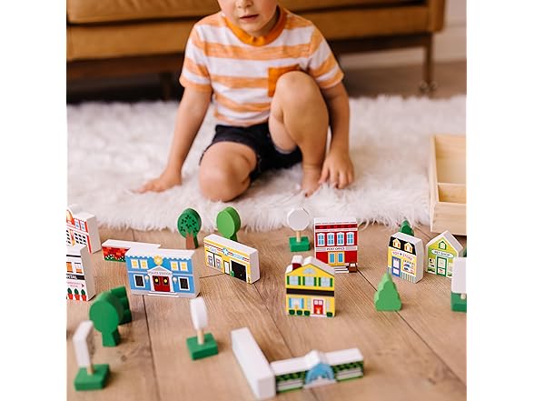 Melissa & Doug Wooden Town Play Set