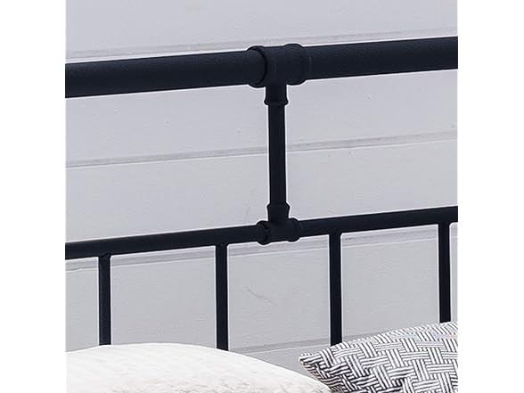 Christopher Knight Sally King Iron Bed, Black