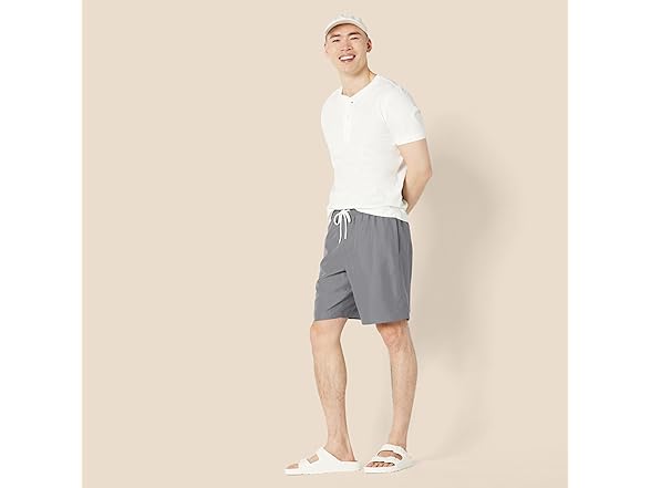 Amazon Essentials Men's 9" Swim Trunks with Mesh Lining