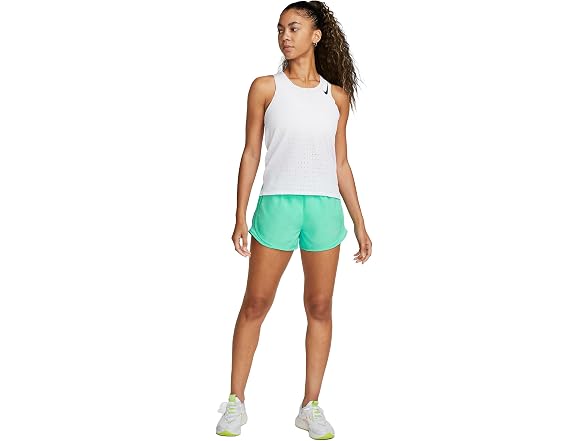 Nike Women (L) Dri-fit Tempo Track 3.5 Shorts