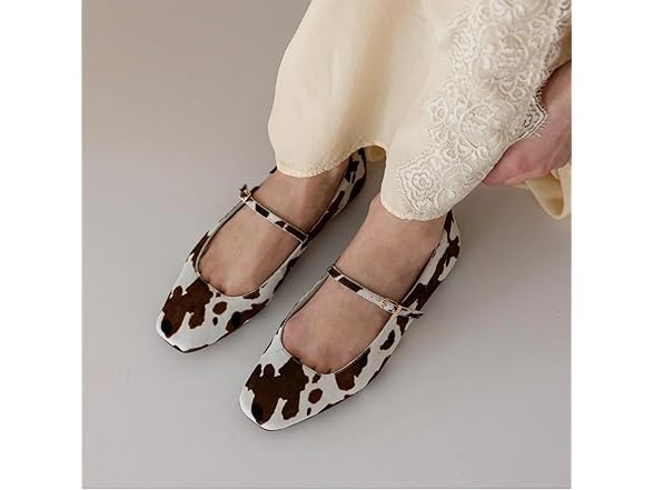 Riekhany Women Suede Flats