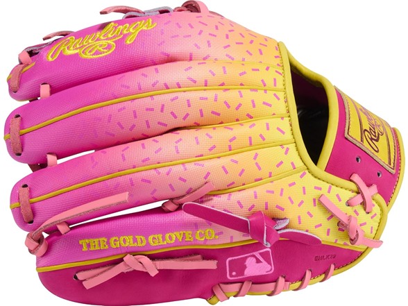 Rawlings Heart of THE Hide Baseball Glove (RHT)