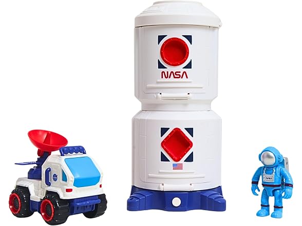 Space Adventure Station w/ Figure
