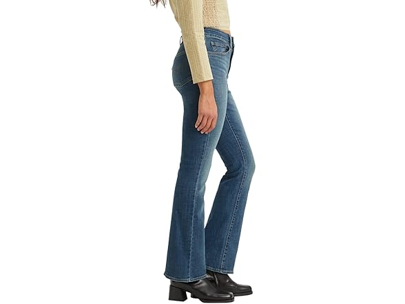 Levi's Women's 725 High Rise Bootcut Jeans